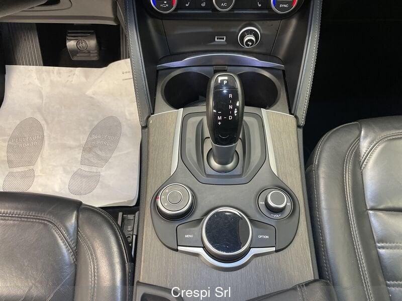 Alfa Romeo Stelvio 2.0 Turbo 280 CV AT8 Q4 Executive