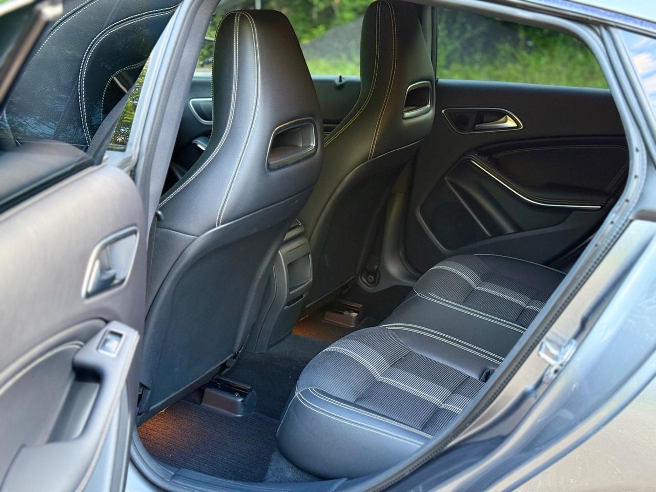Mercedes-benz CLA 200 CLA 200 d Automatic Shooting Brake Premium