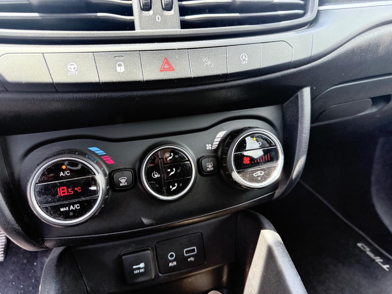 Fiat Tipo 1.6 Mjt S&S SW Lounge