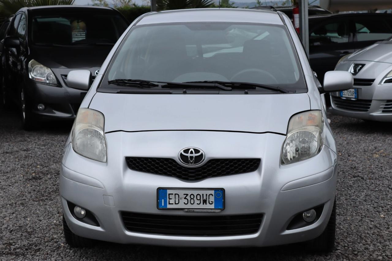 Toyota Yaris 1.4 D-4D DPF 5 porte