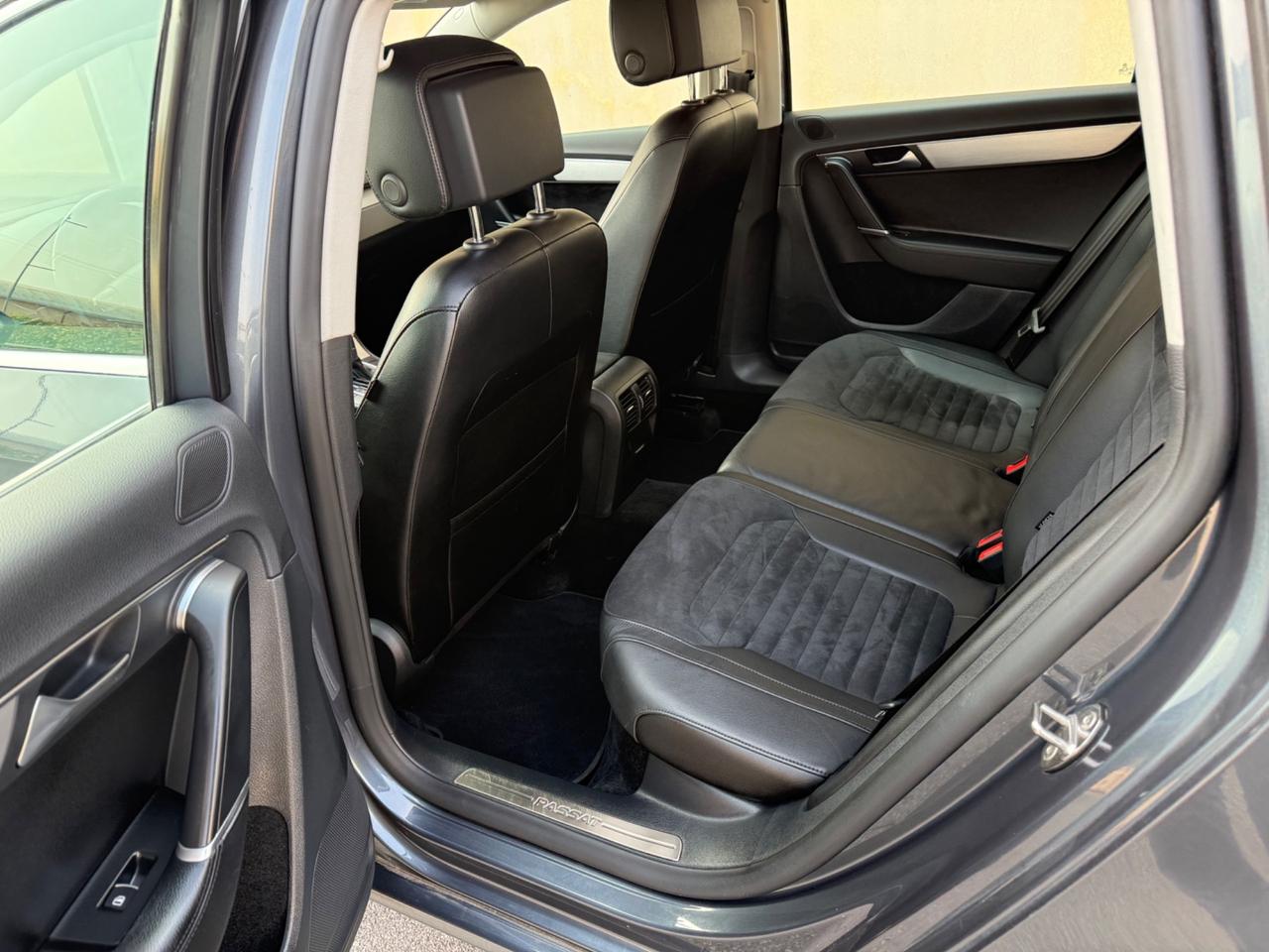 Volkswagen Passat Var. 2.0 TDI DSG High. BM.Tech.