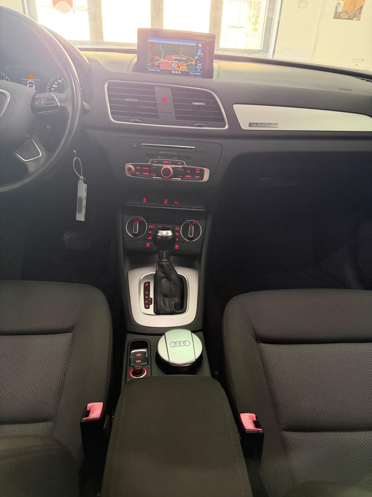 Audi Q3 2.0 TDI 150 CV quattro Sport