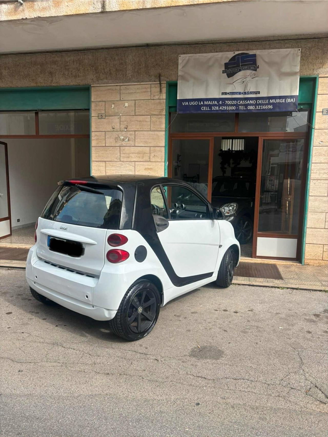 Smart ForTwo 1000 62 kW coupé passion