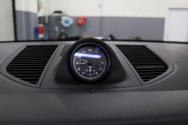 PORSCHE Macan 2.0 T