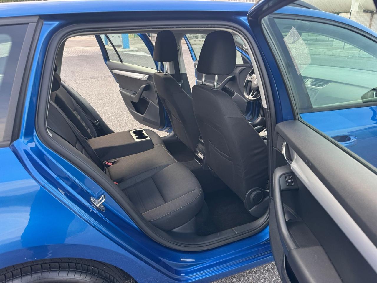 Skoda Octavia 1.6 TDI SCR 115 CV DSG Wagon Executive