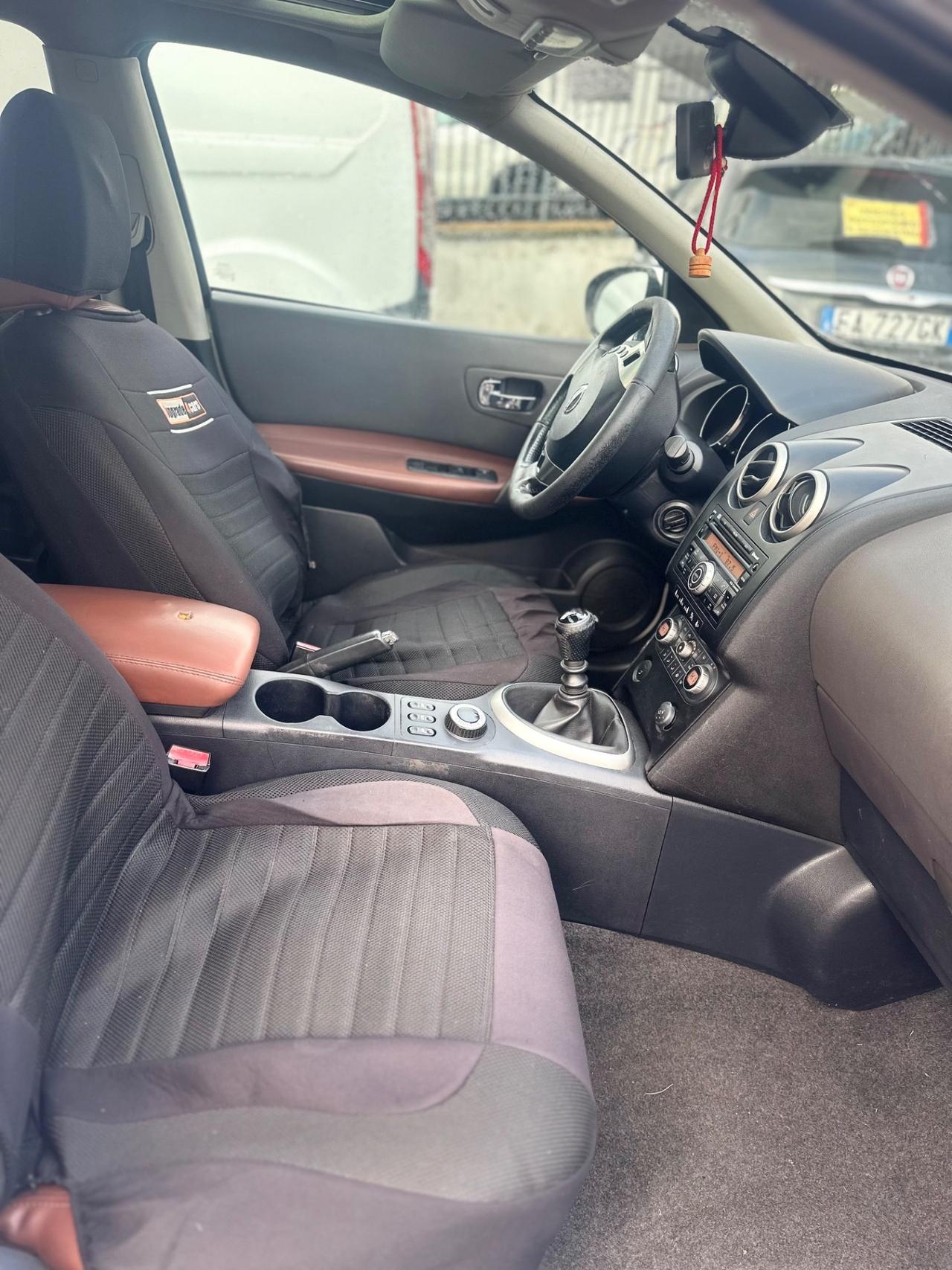 Nissan Qashqai 2.0 dCi DPF Tekna