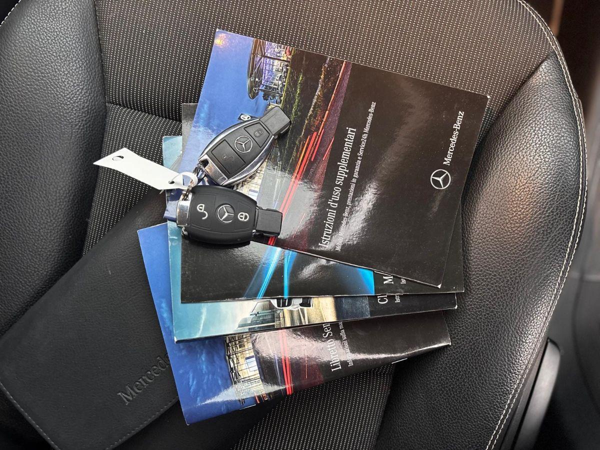 MERCEDES - Classe B - B 200 Automatic 4Matic Premium