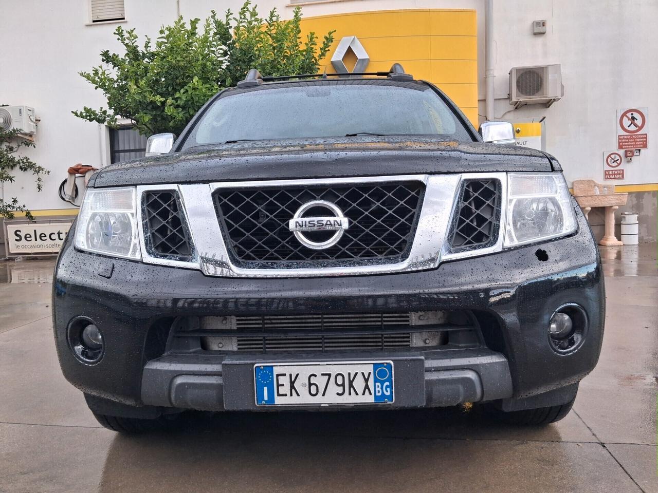 NISSAN Navara 3.000 dCi V6 231cv Km176.000