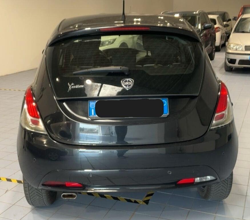 Lancia Ypsilon 1.2 69 CV 5 porte GPL Ecochic Gold
