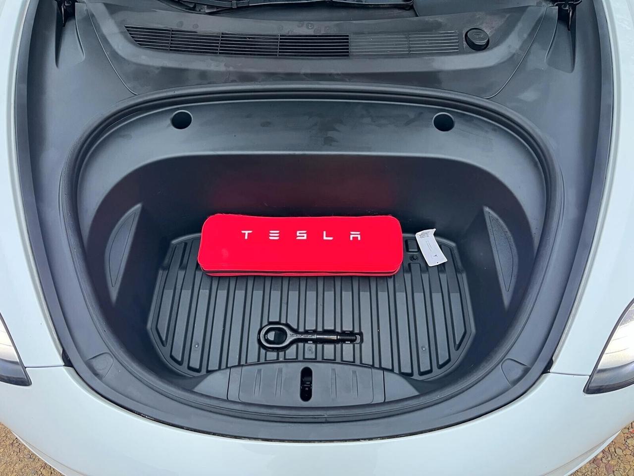 Tesla Model 3 Standard RWD Plus
