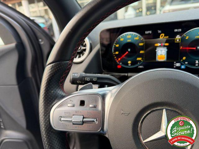 MERCEDES-BENZ GLA 180 d Automatic Premium