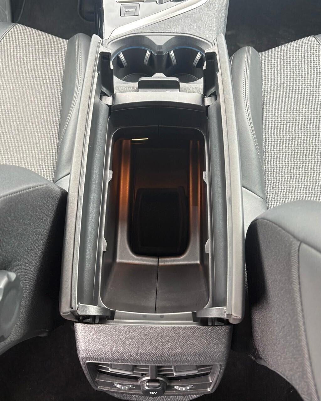 Peugeot 3008 BlueHDi 130 S&S Allure