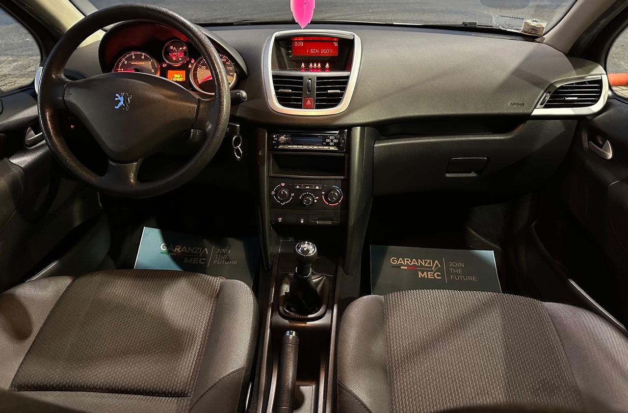 Peugeot 207 1.4 8V 75CV 5p. X Line