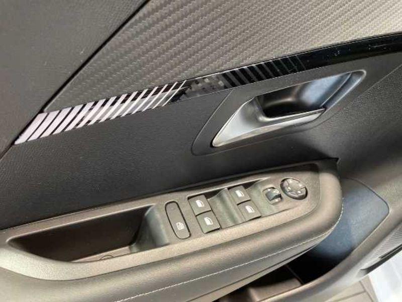 Peugeot 208 II 2023 1.2 puretech Allure s&s 100cv