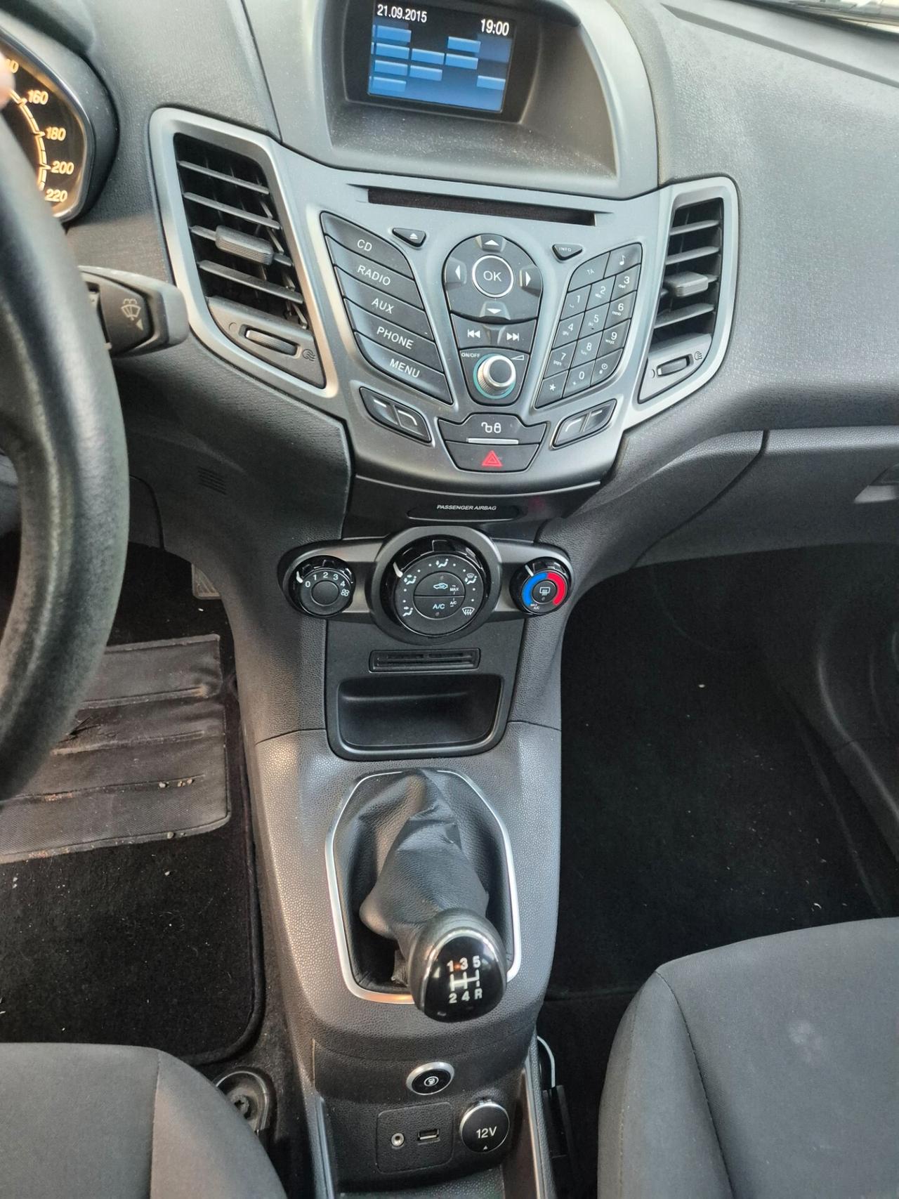 Ford Fiesta 1.4 5 porte Bz.- GPL Business