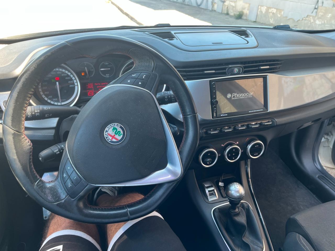 OCCASION E) Giulietta 2.0JTD 140CV Nav/Tuch/Usb