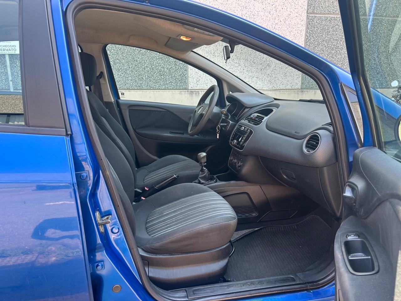 Fiat Punto Evo 1.4 77 CV Dynamic 5 Porte | Clima Bluetooth Cerchi in Lega Uniproprietario