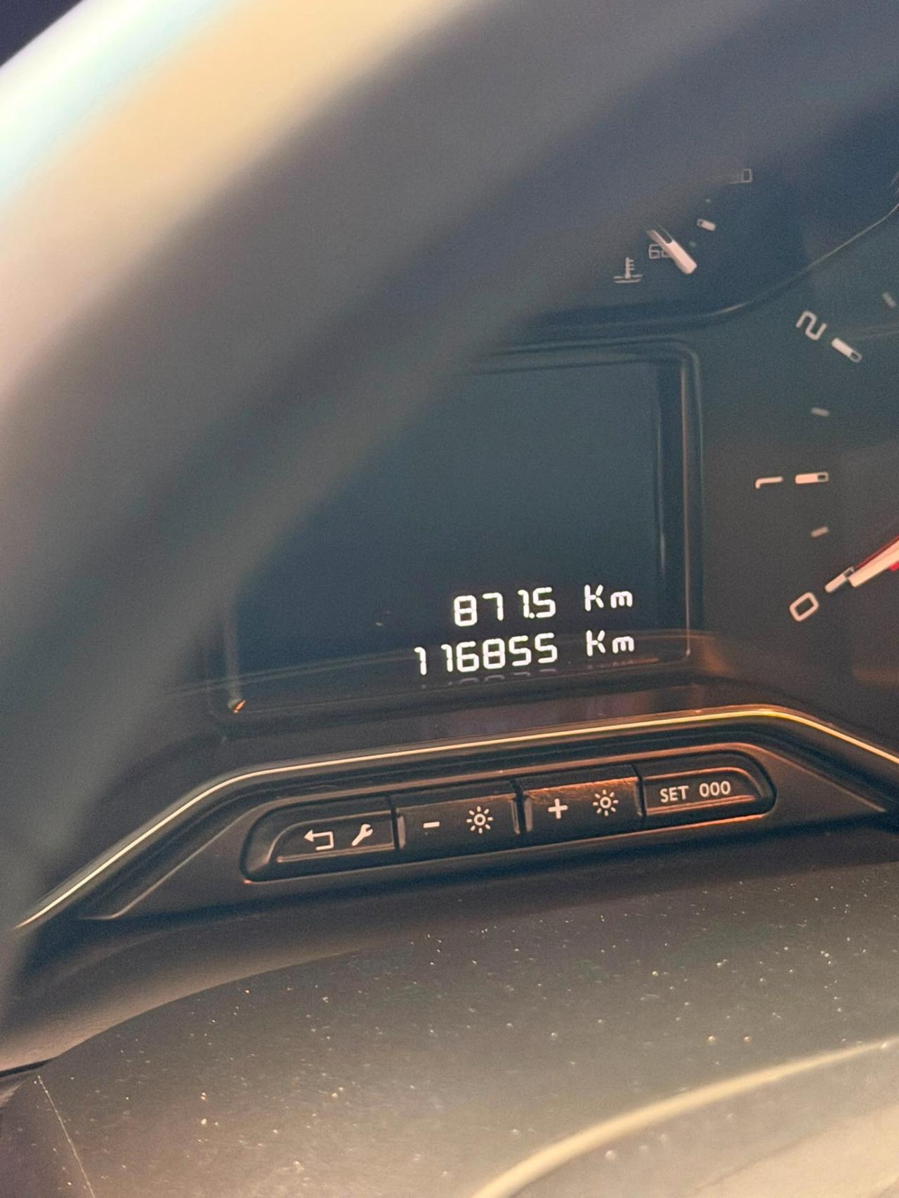 Citroen C3 Aircross BlueHDi 120 S&S EAT6 Shine Pack