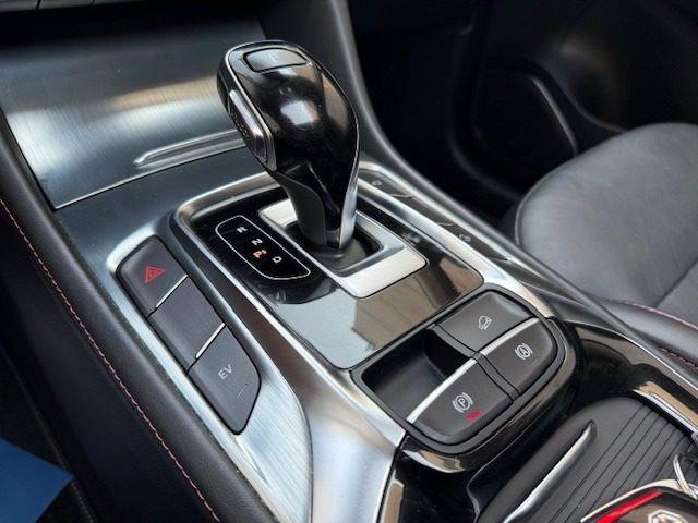 MG EHS Plug-in Hybrid Luxury TETTO PANORAMICO