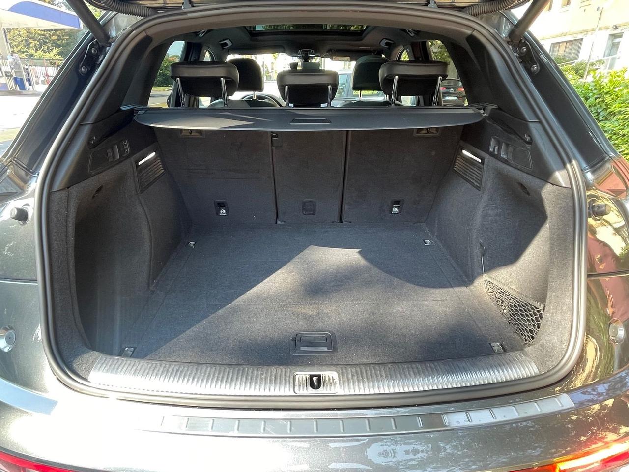 Audi Q5 S Line Plus 3.0 50 TDI #6981