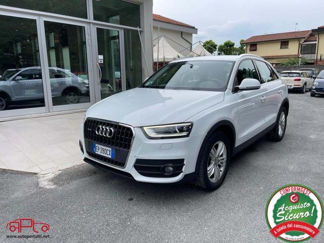 AUDI Q3 2.0 TDI quattro Business