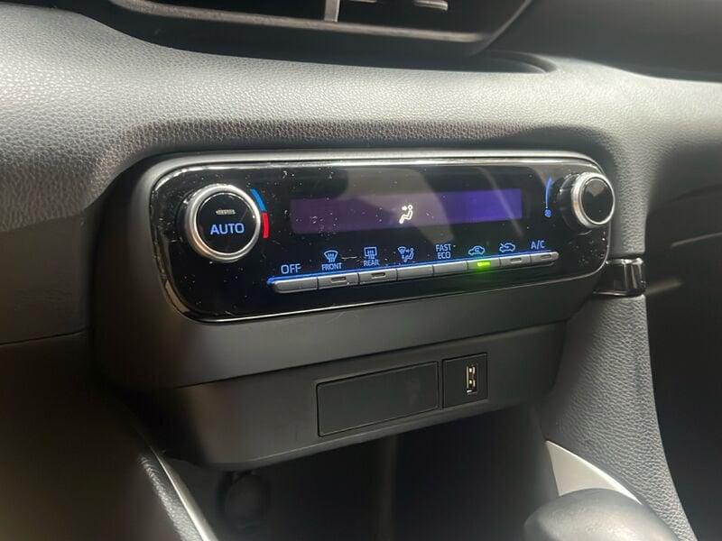 Toyota Yaris Hybrid Trend MY20