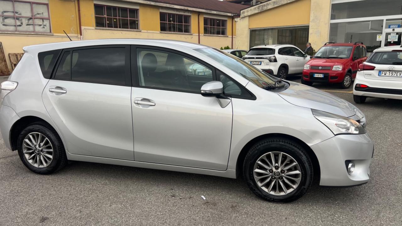 Toyota Verso 1.6 Style