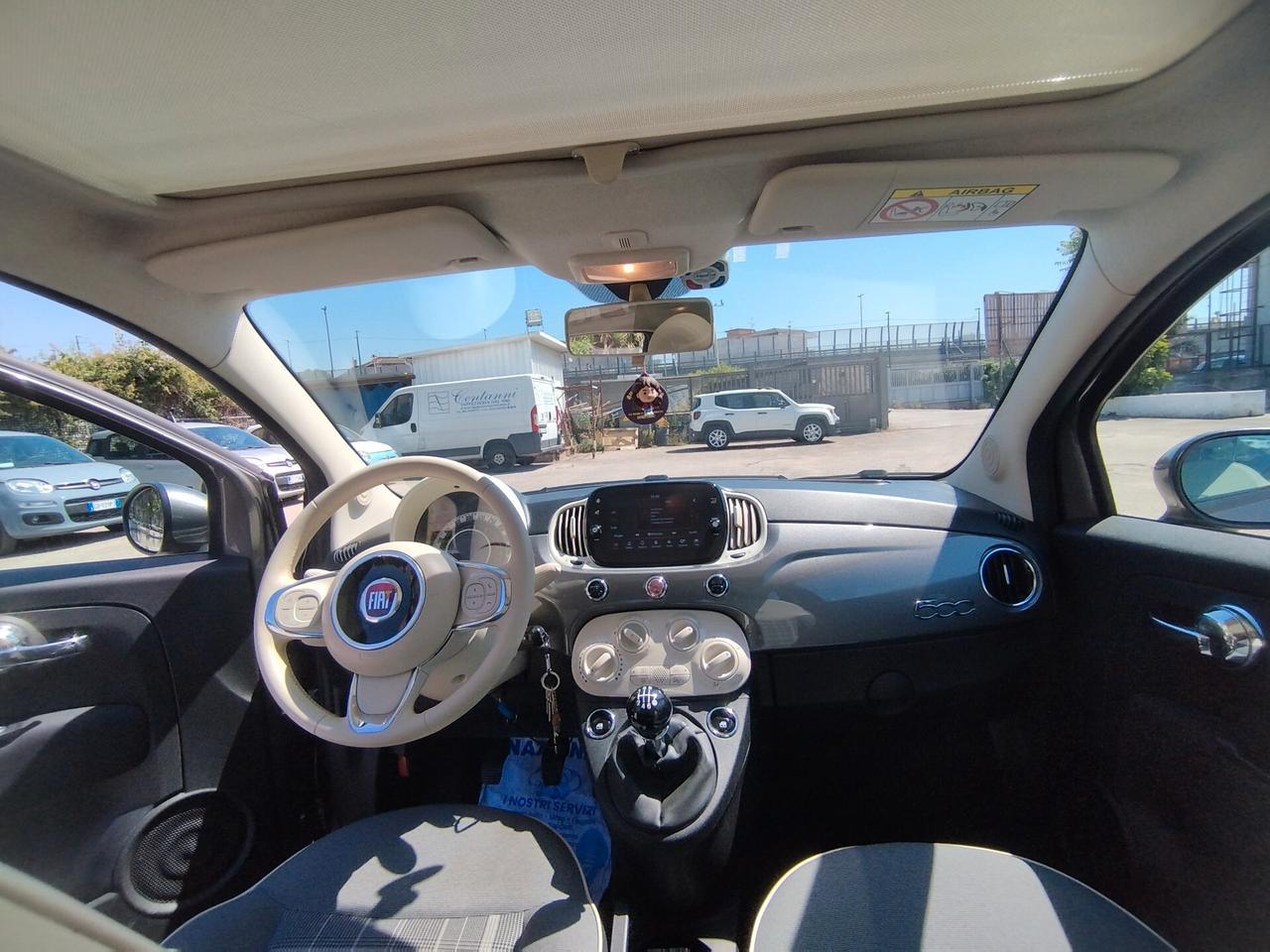 FIAT 500 C HYBRID DOLCEVITA