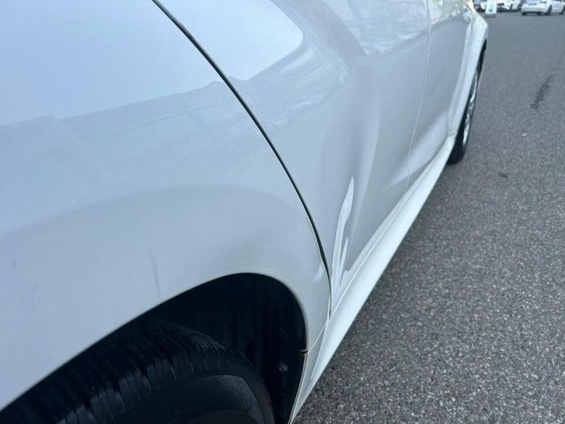 Toyota Yaris Hybrid Active MY21 IVA ESPOSTA COMPRESA