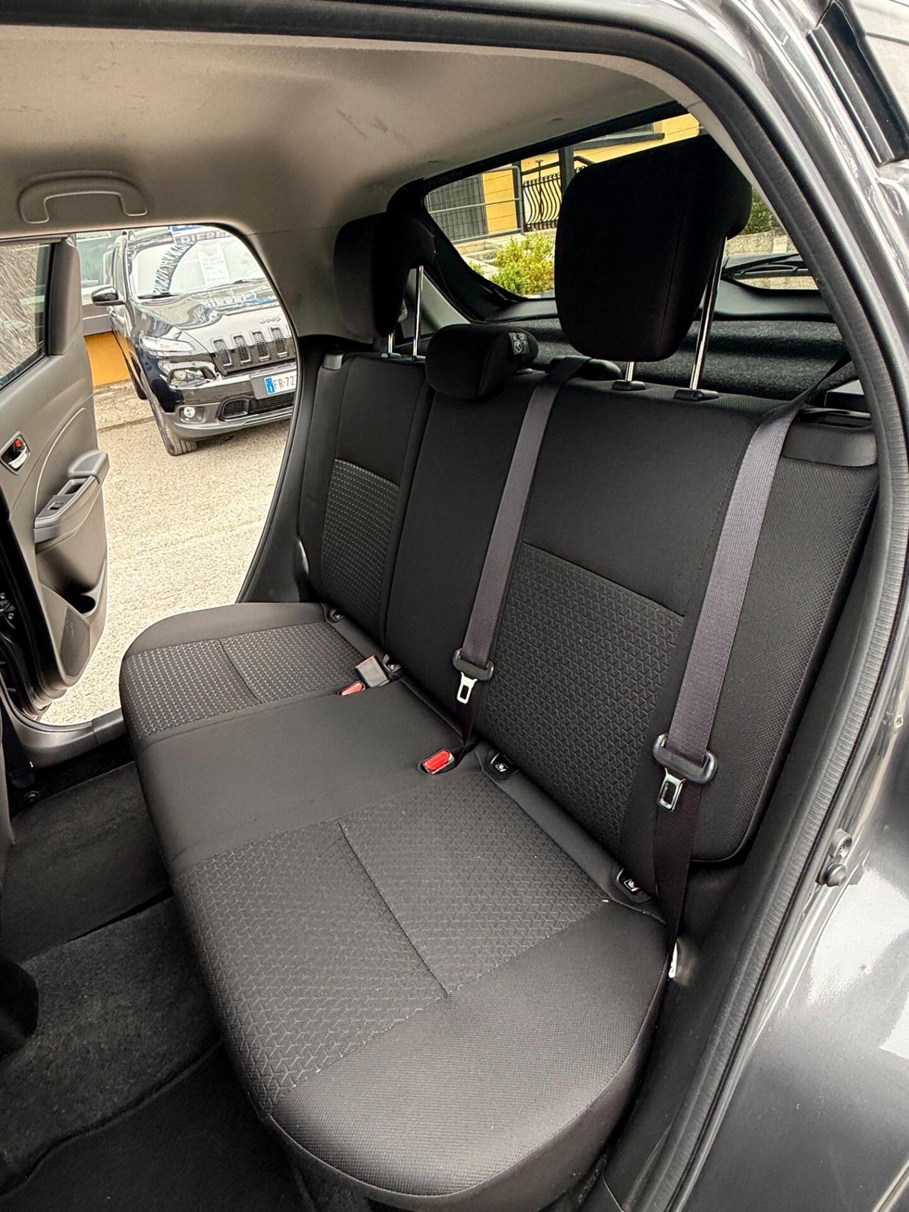 "PERFETTA " Suzuki Swift 1.2 Hybrid 4WD TOP