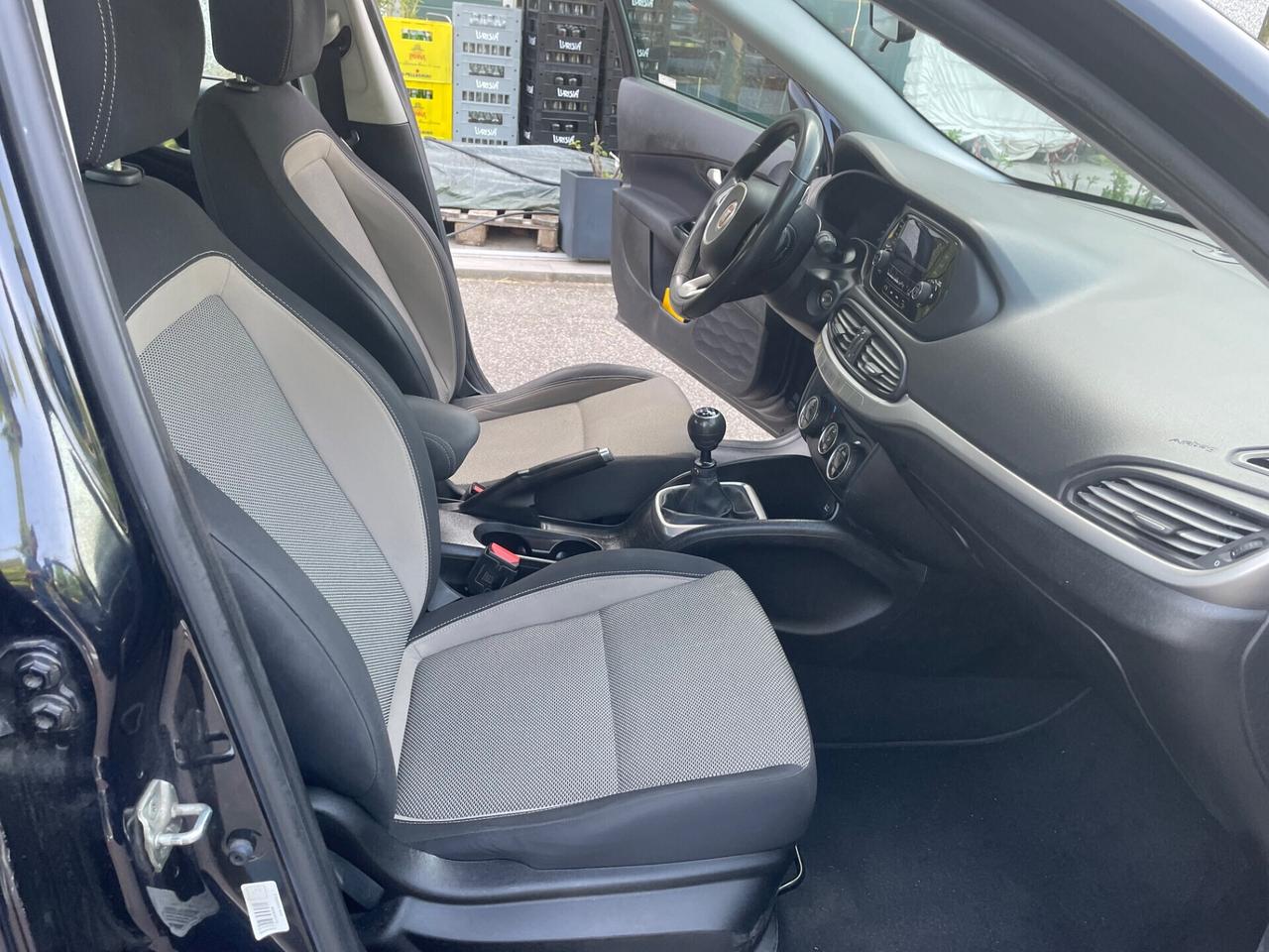 Fiat Tipo 1.4 Lounge*Solo 80000km*Neopatentati*