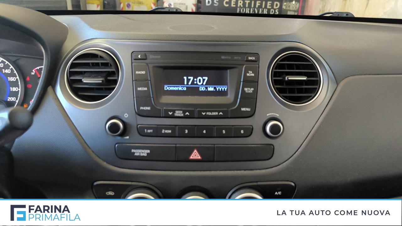 HYUNDAI i10 II 2014 - i10 1.0 Login auto E6