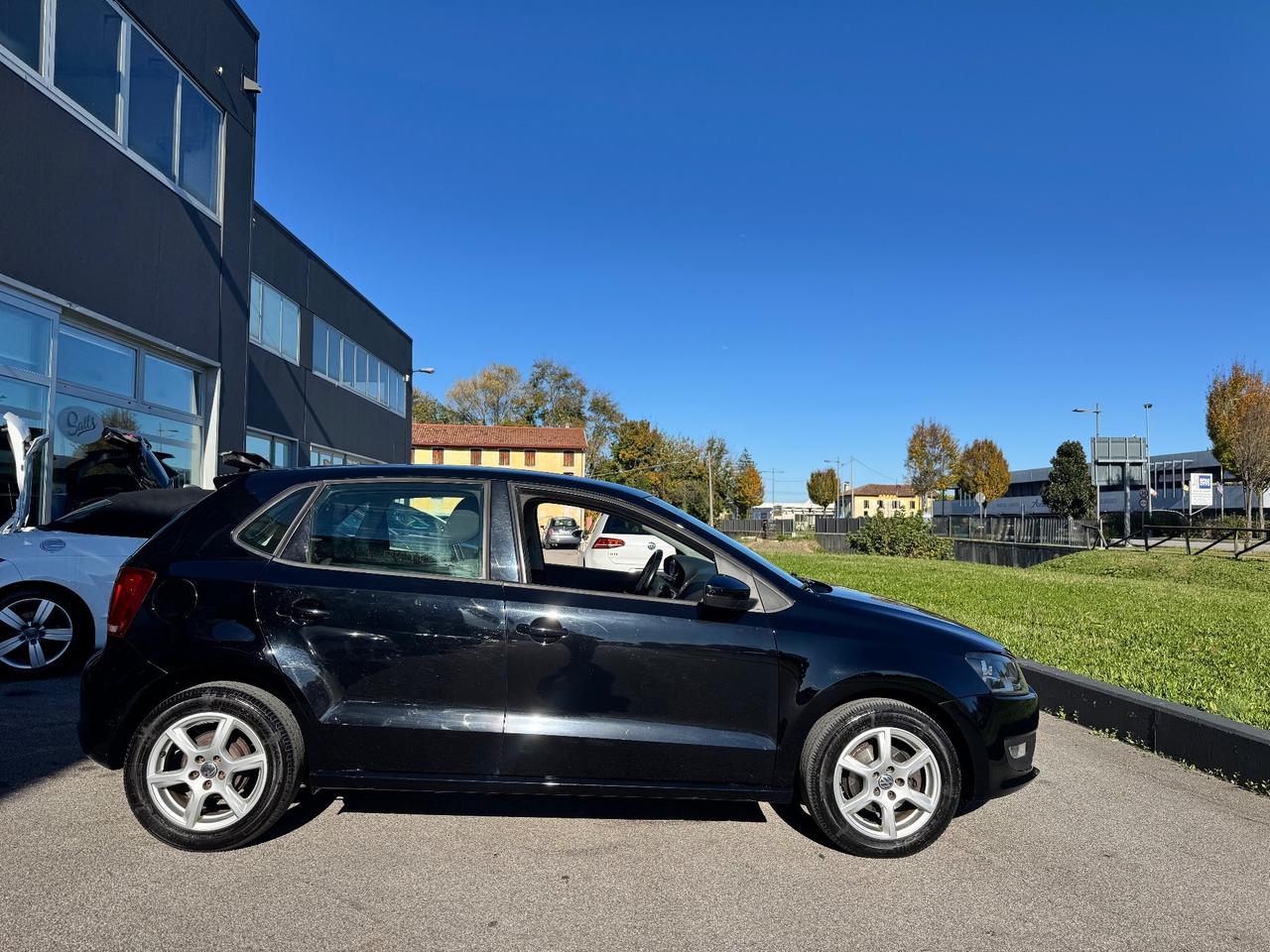 Volkswagen Polo 1.2 5 porte Trendline Neopatentati
