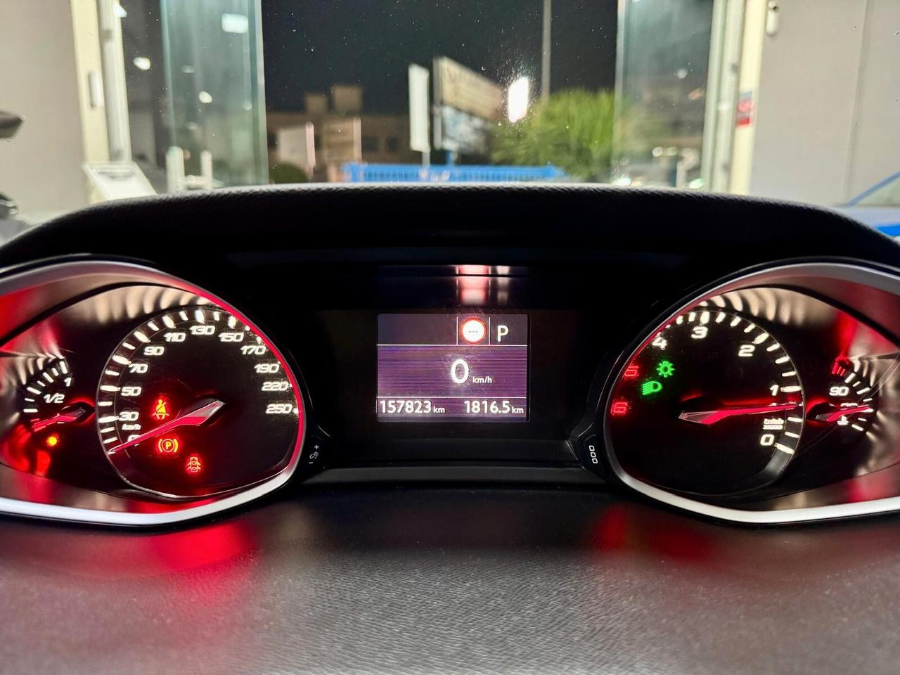 Peugeot 308 1.5 BlueHDi 130cv EAT8 Business 2021