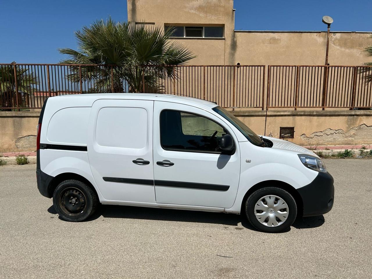 RENAULT KANGOO 1.5 DCI START & STOP