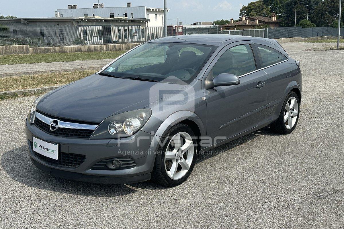 OPEL Astra GTC 1.7 CDTI 101CV 3 porte Cosmo
