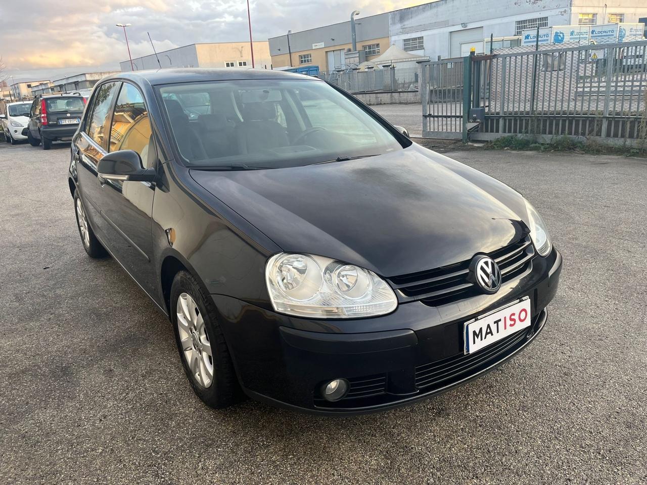 Volkswagen Golf 1.9 TDI 5p. Sportline