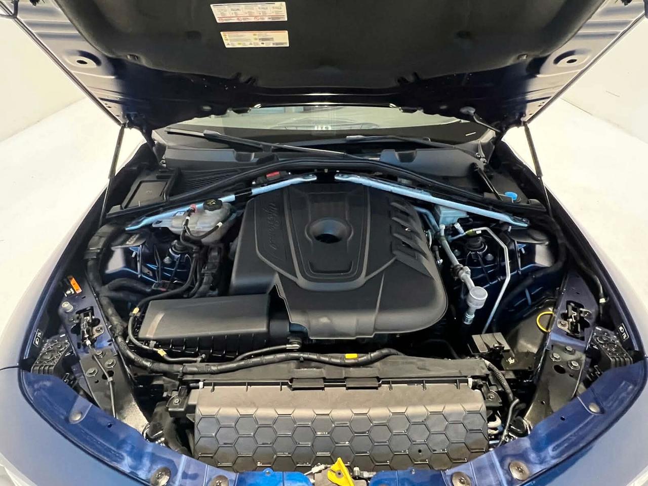 Alfa Romeo Giulia 2.2 Turbodiesel 180 CV AT8 Business Sport Launch Ed.