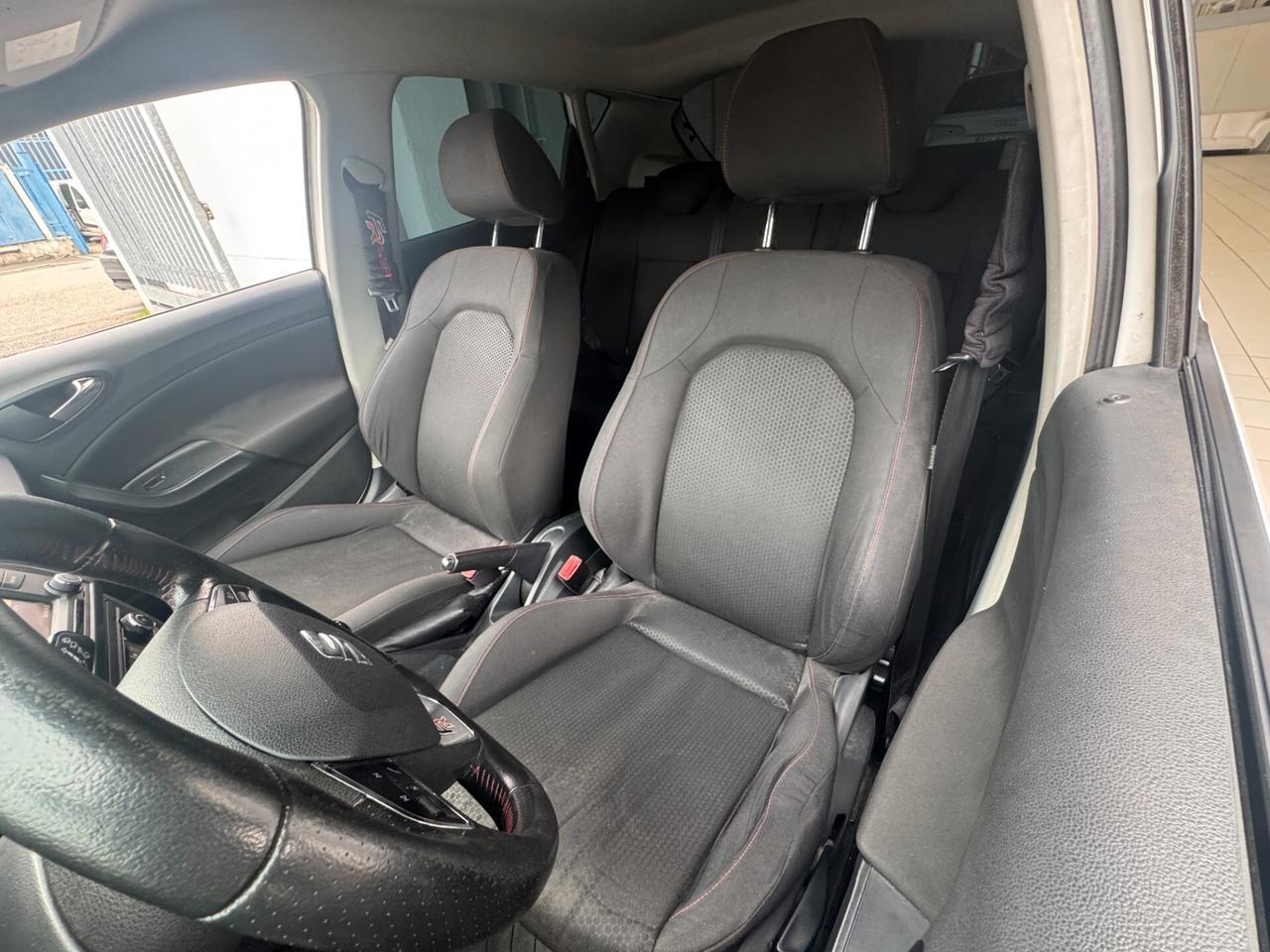 SEAT Ibiza 1.4 TDI 90 CV CR 5p. FR **NEOPATENTATI**