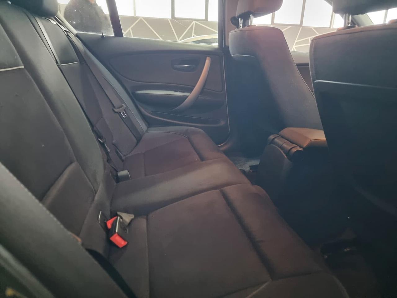 Bmw 118 5 porte Futura