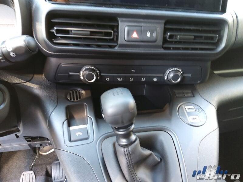 FIAT Doblò Dobl? Van M Ch1 1.5 Diesel 130cv Manual