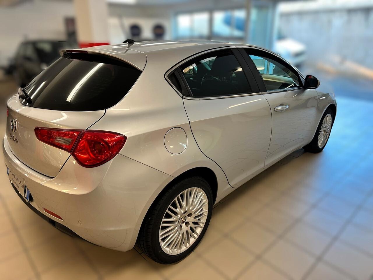 Alfa Romeo Giulietta 1.6 JTDm-2 105 CV Progression