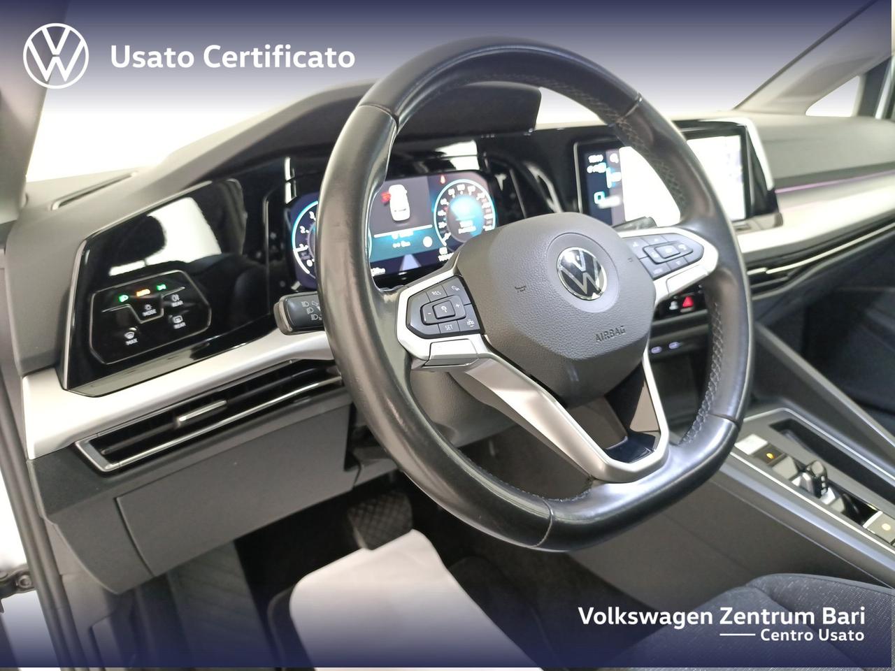 Volkswagen Golf 1.0 etsi evo life 110cv dsg