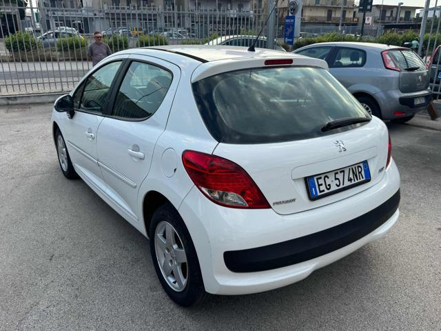 PEUGEOT 207 1.4 HDi 70CV 5p. Active