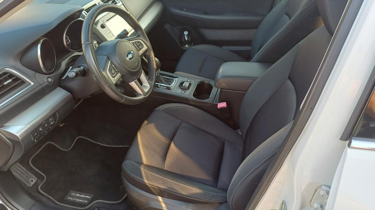 Subaru OUTBACK 2.0d Lineartronic Free