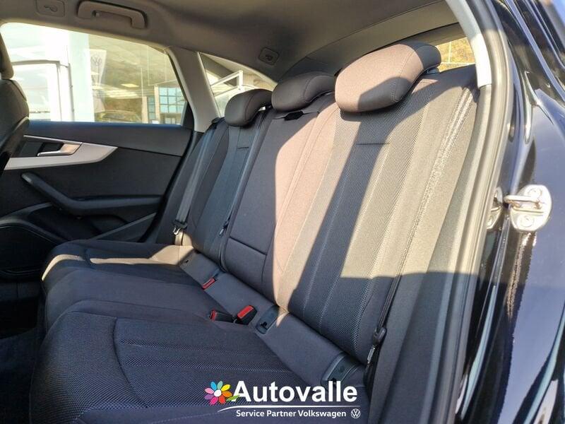 Audi A4 A4 Avant 30 TDI/136 CV S tronic Business Advanced