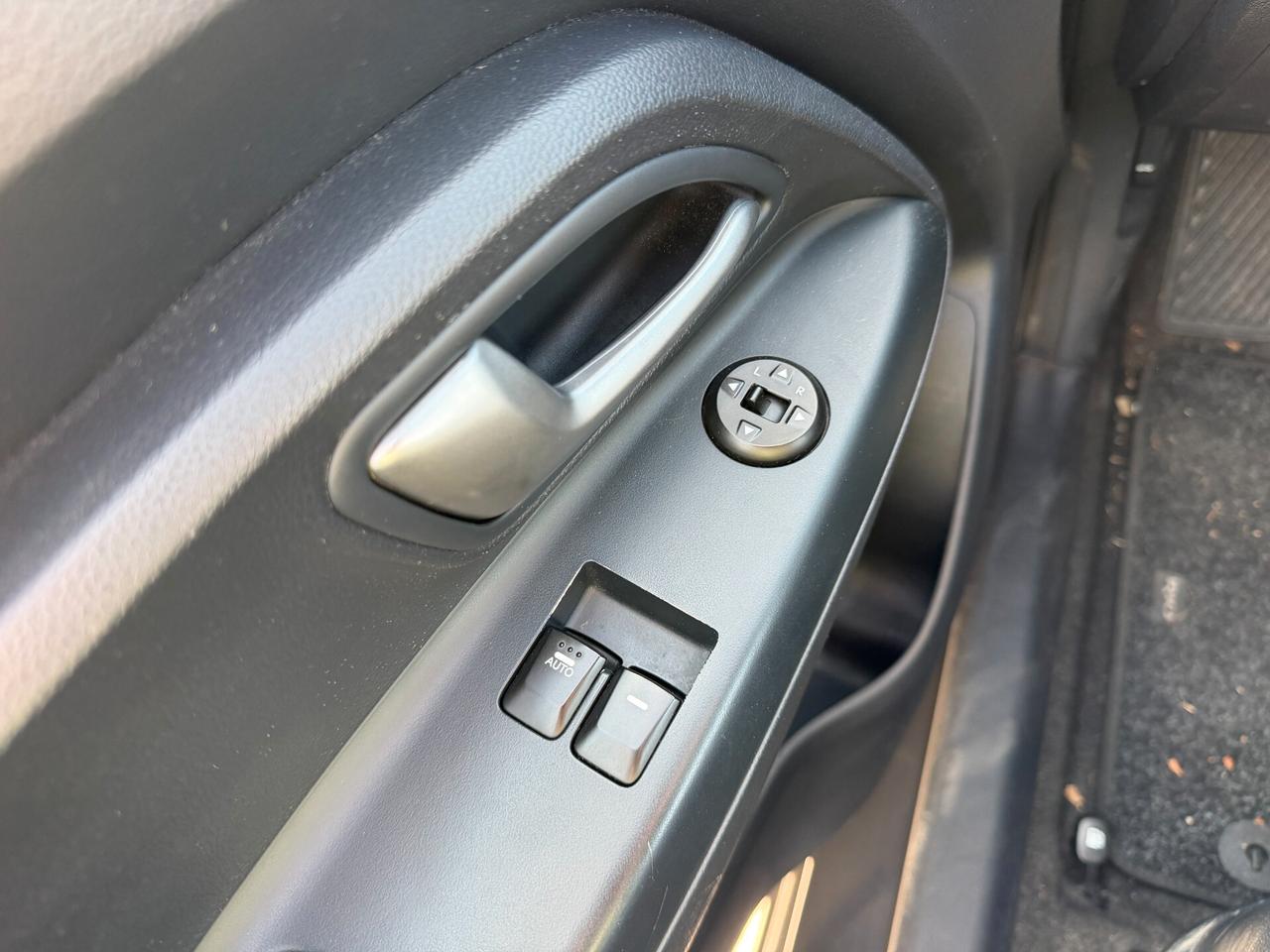 KIA RIO 2014 1.2 BENZINA 85 CV * LEGGI