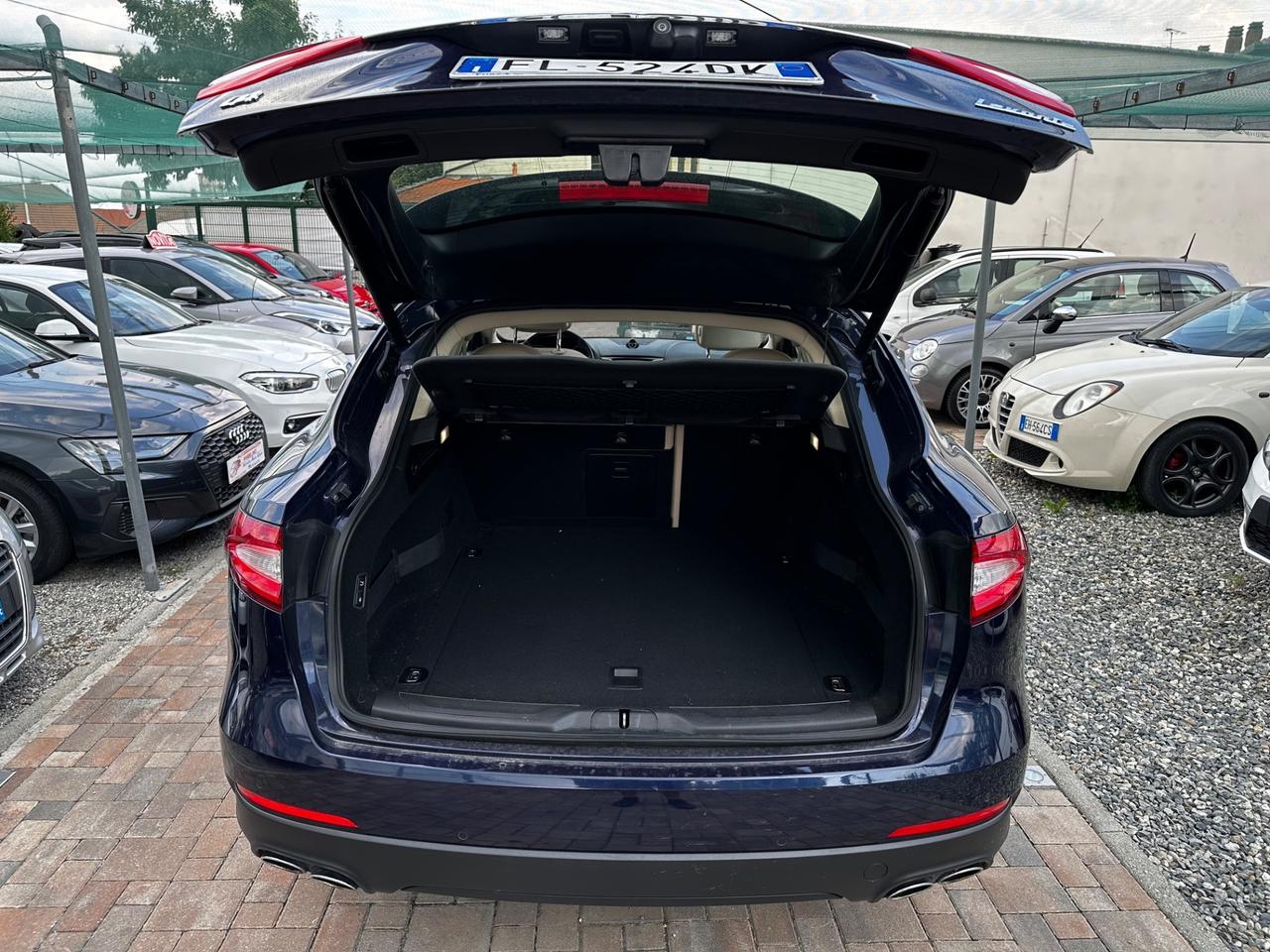 Maserati Levante V6 Diesel 275 CV AWD