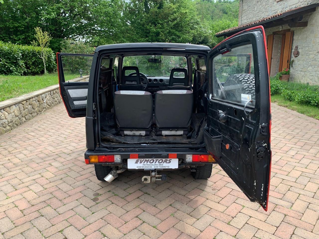 Suzuki SJ 413 SJ413 4x4 4x4r