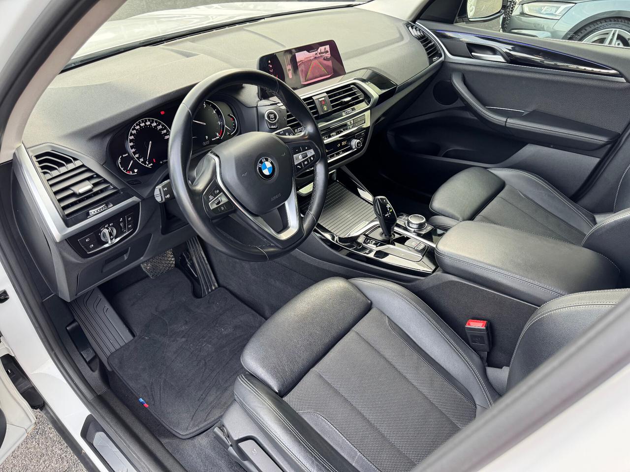 Bmw X3 sDrive18d xLine